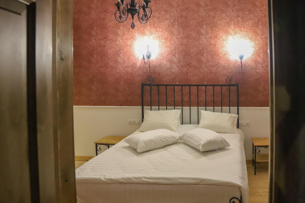 Nur Guest House Gyumri Eksteriør bilde