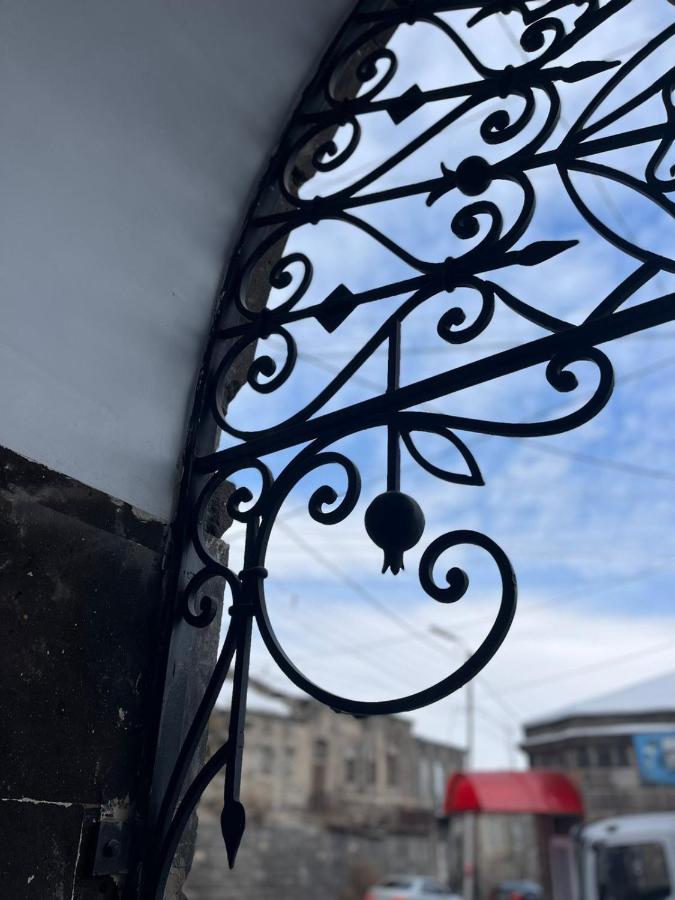 Nur Guest House Gyumri Eksteriør bilde